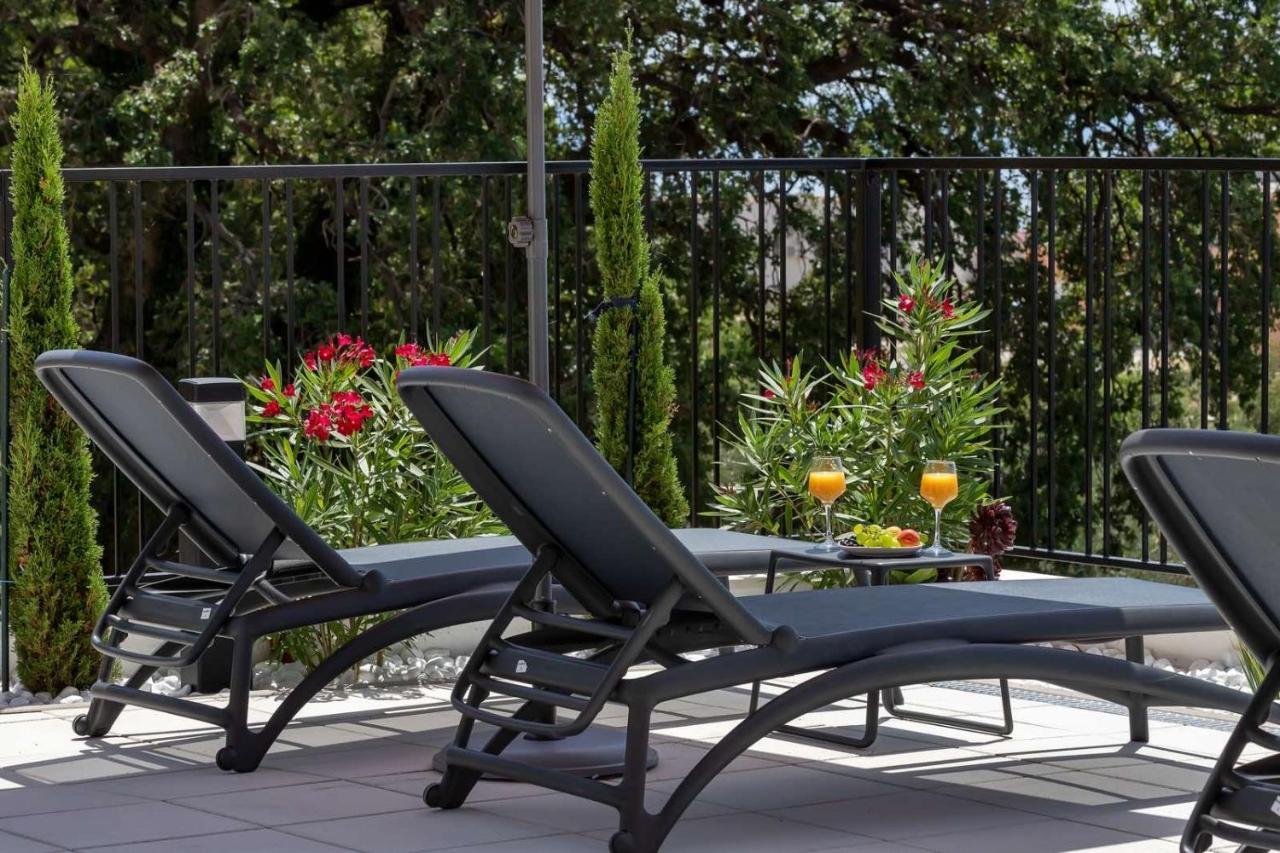 Dinora Exclusive Apartments Макарска Экстерьер фото
