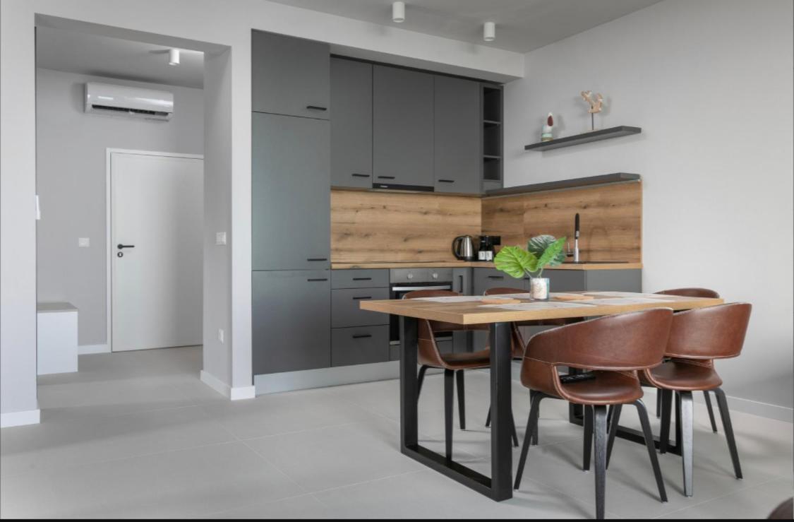 Dinora Exclusive Apartments Макарска Экстерьер фото
